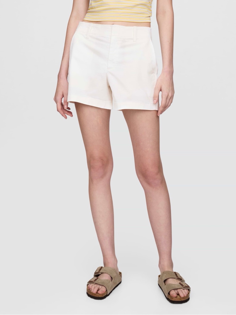 GAP Downtown Khaki Shorts - White - 4P